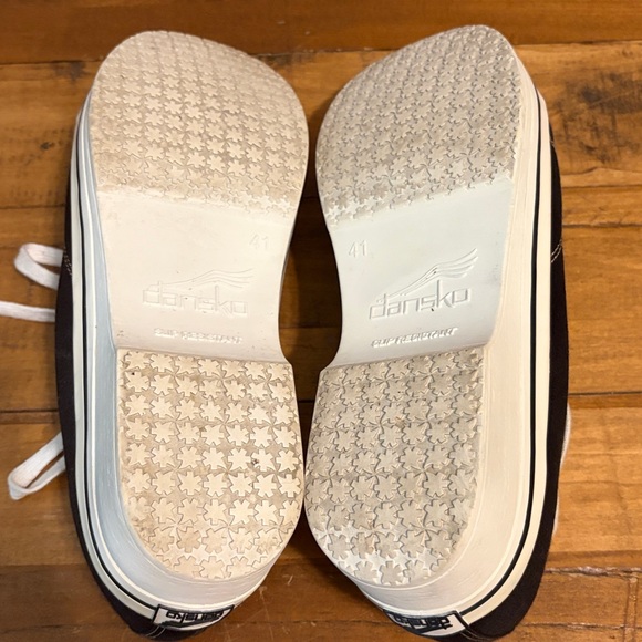 Dansko Veda Vegan Sneakers size 41 - Picture 9 of 10